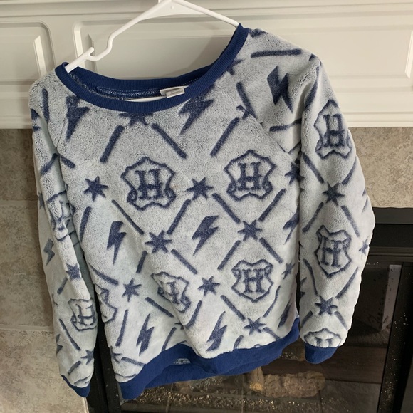 Harry Potter pjs - Picture 2 of 3